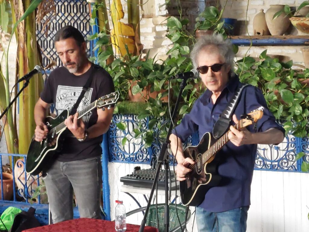 Antonio Smash, en La Carbonería, interpreta uno de los temas de su último disco "Viéndolas venir".